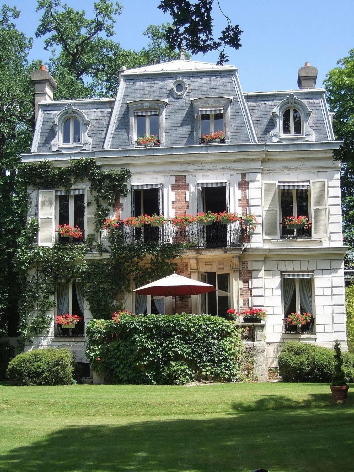 Villa Cariocaメゾン＝ラフィット エクステリア 写真